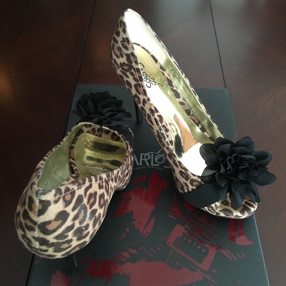Carlos Santana pumps